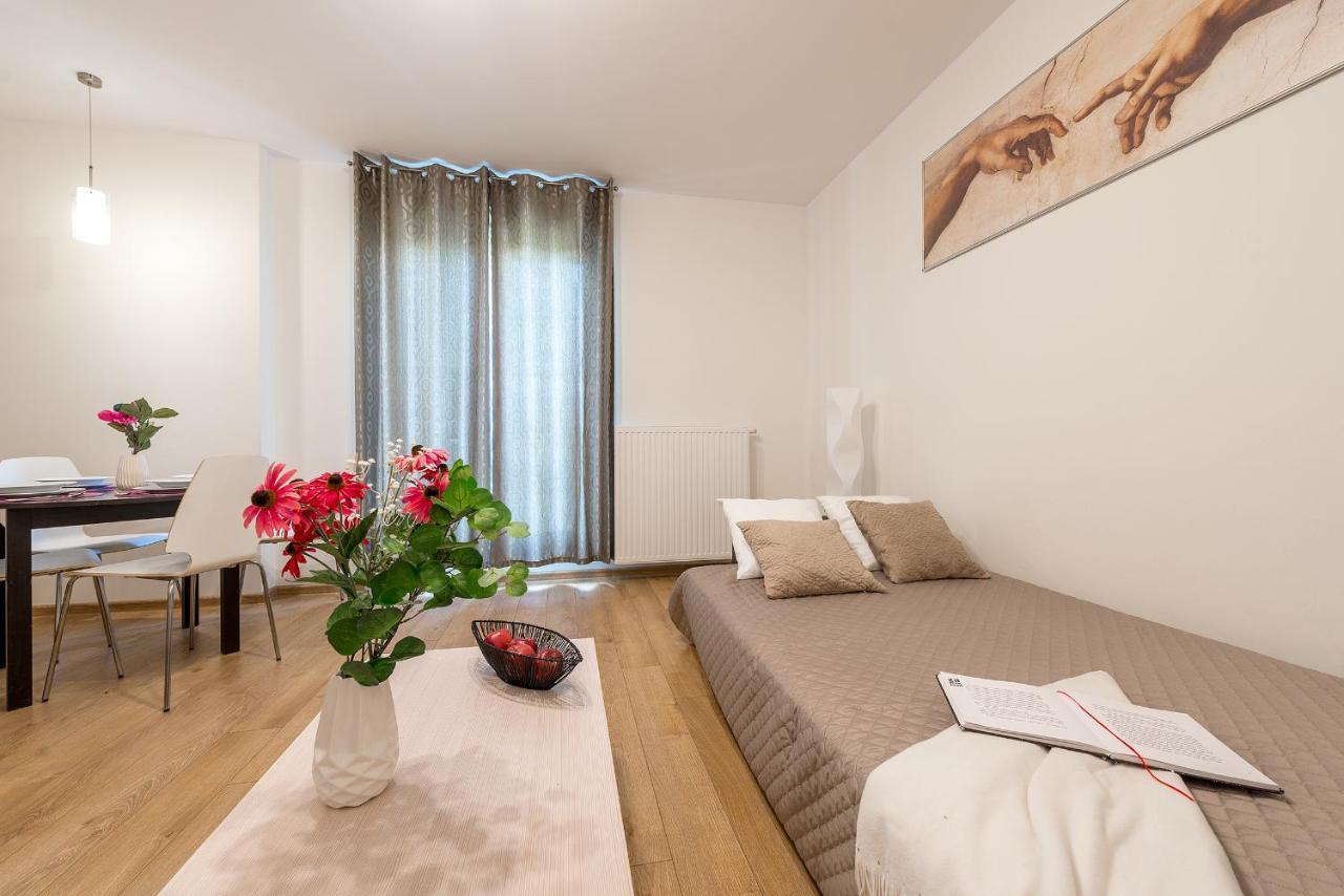 P&O Apartments Zawiszy ワルシャワ エクステリア 写真