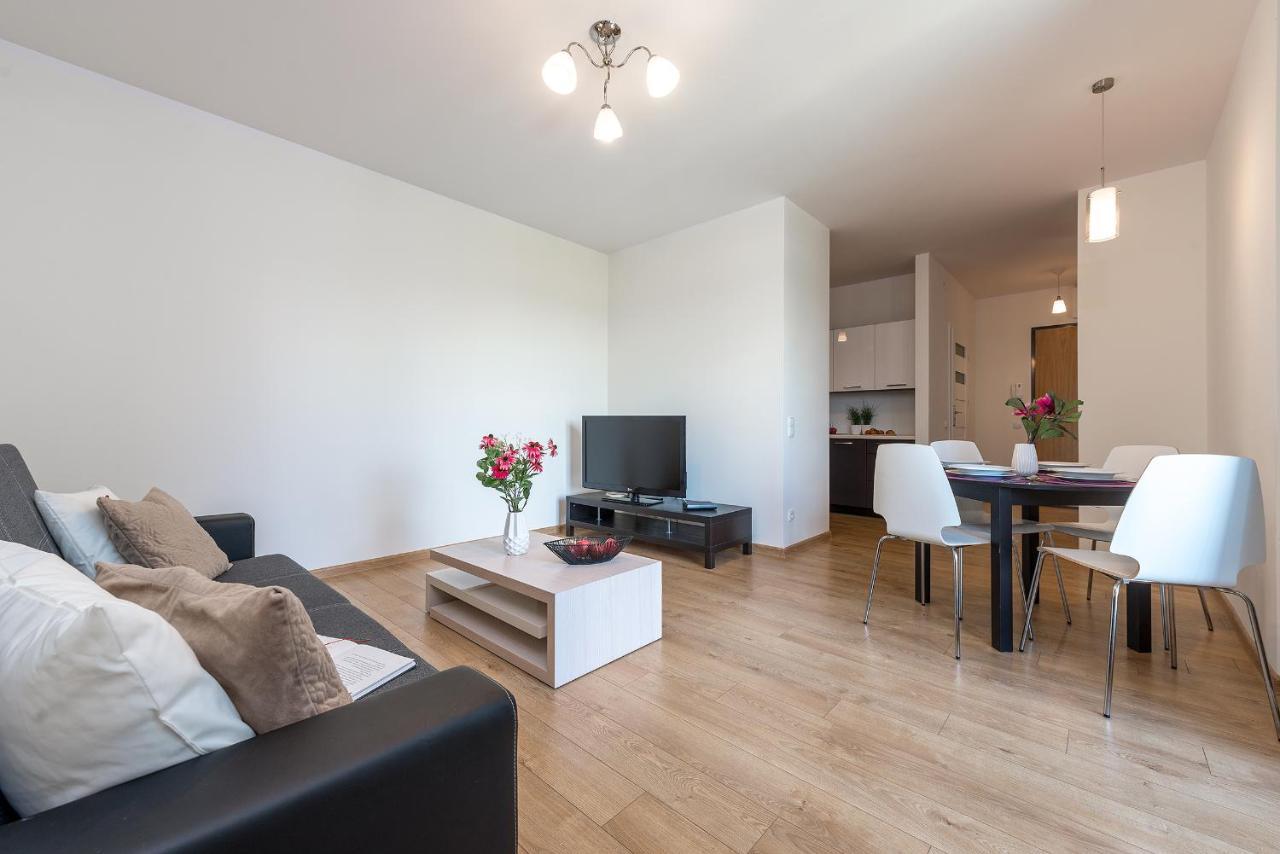 P&O Apartments Zawiszy ワルシャワ エクステリア 写真